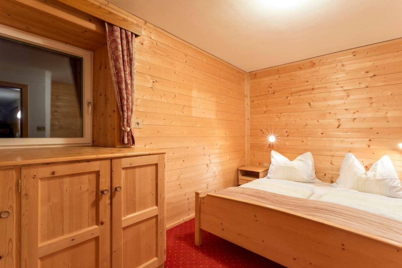 Appartamenti Elbrus Santa Cristina Val Gardena Eksteriør billede